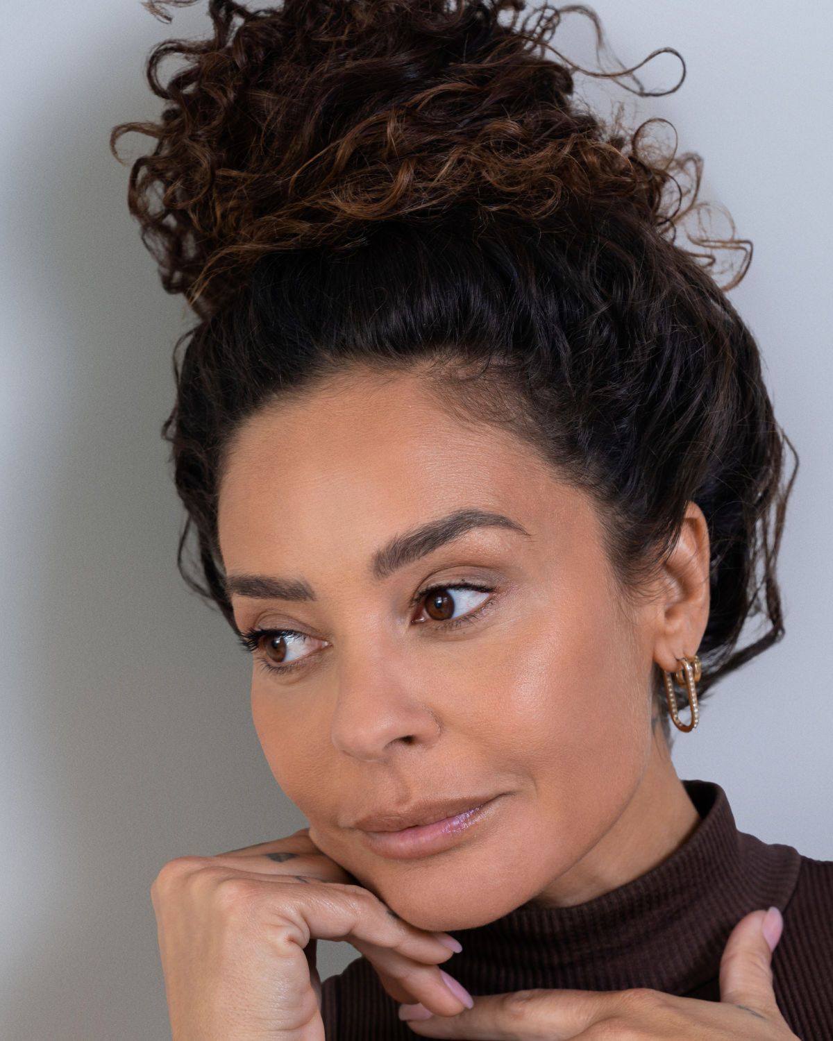 custom-slideshow-image-mobile-block_Vff8qt